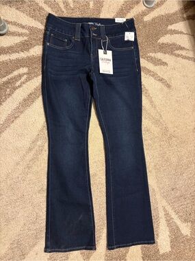 NWT California Vintage Women’s/Junior’s  Blue Stretch Denim Flare Jeans  Size 5